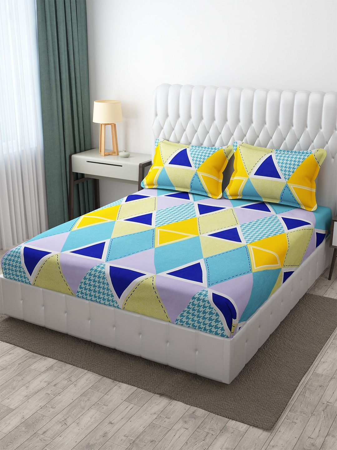 

MULTITEX Yellow & Blue Geometric 300 TC King Bedsheet with 2 Pillow Covers