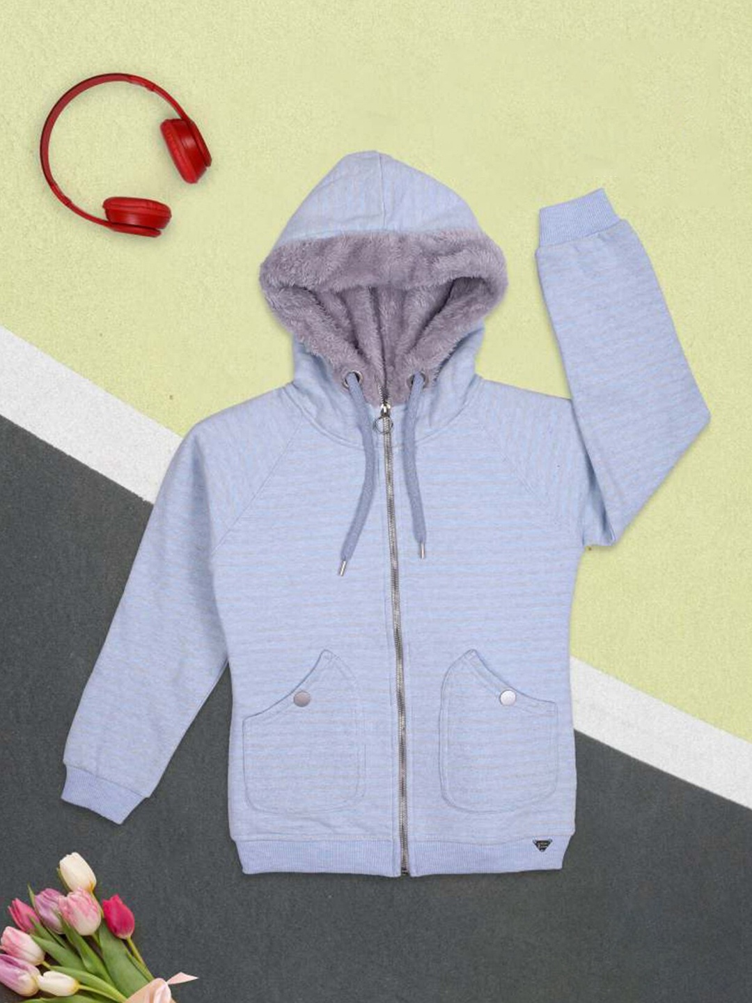 

Ziama Girls Blue Printed Hooded Fleece Sweatshirt