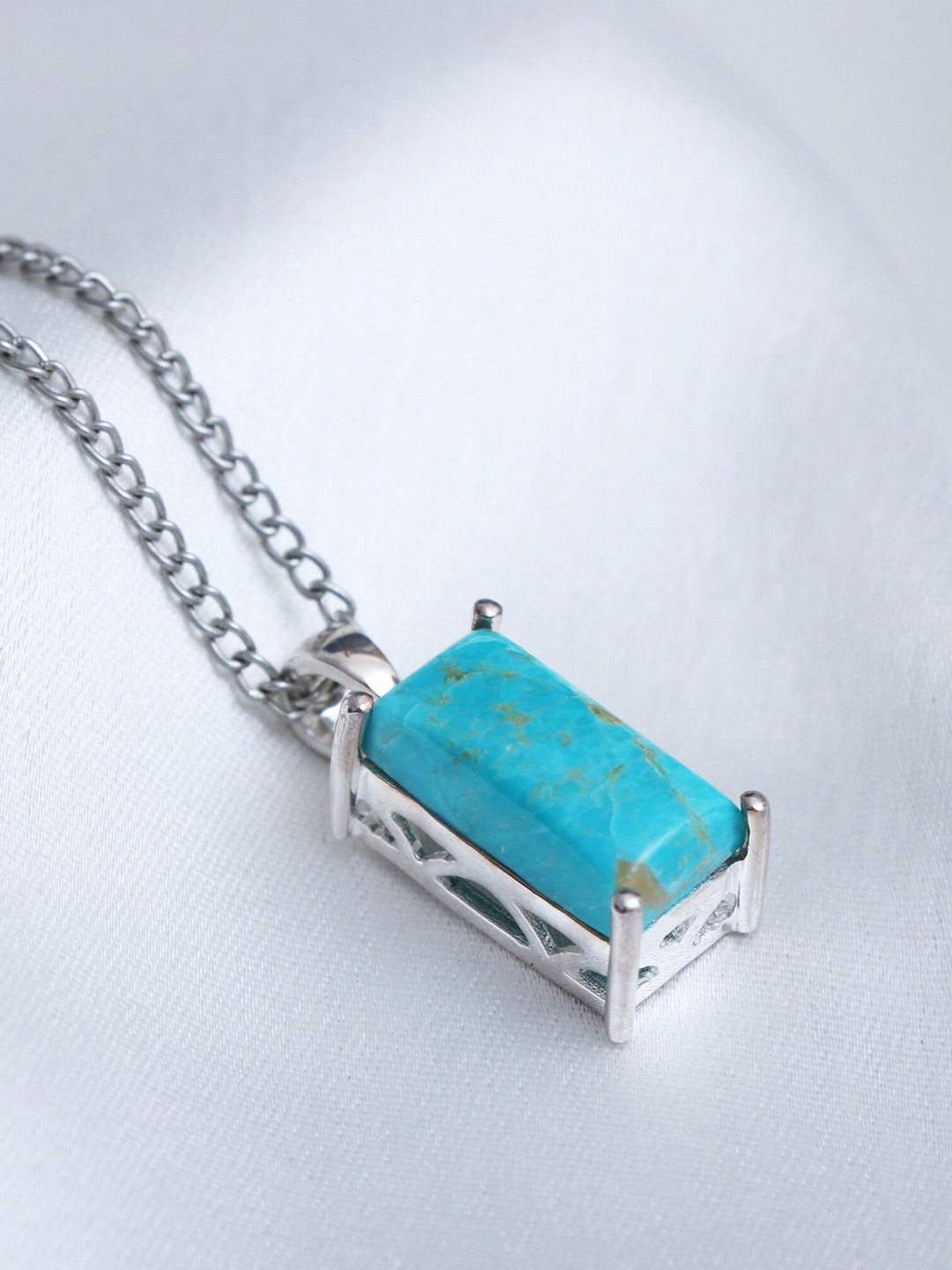 

HIFLYER JEWELS Rhodium-Plated & 925 Sterling Silver Pendant With Chain