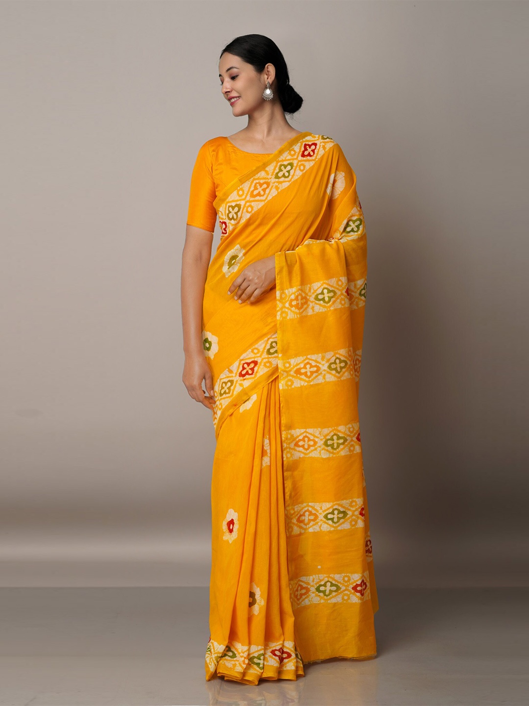 

Unnati Silks Yellow & Green Batik Silk Cotton Chanderi Saree