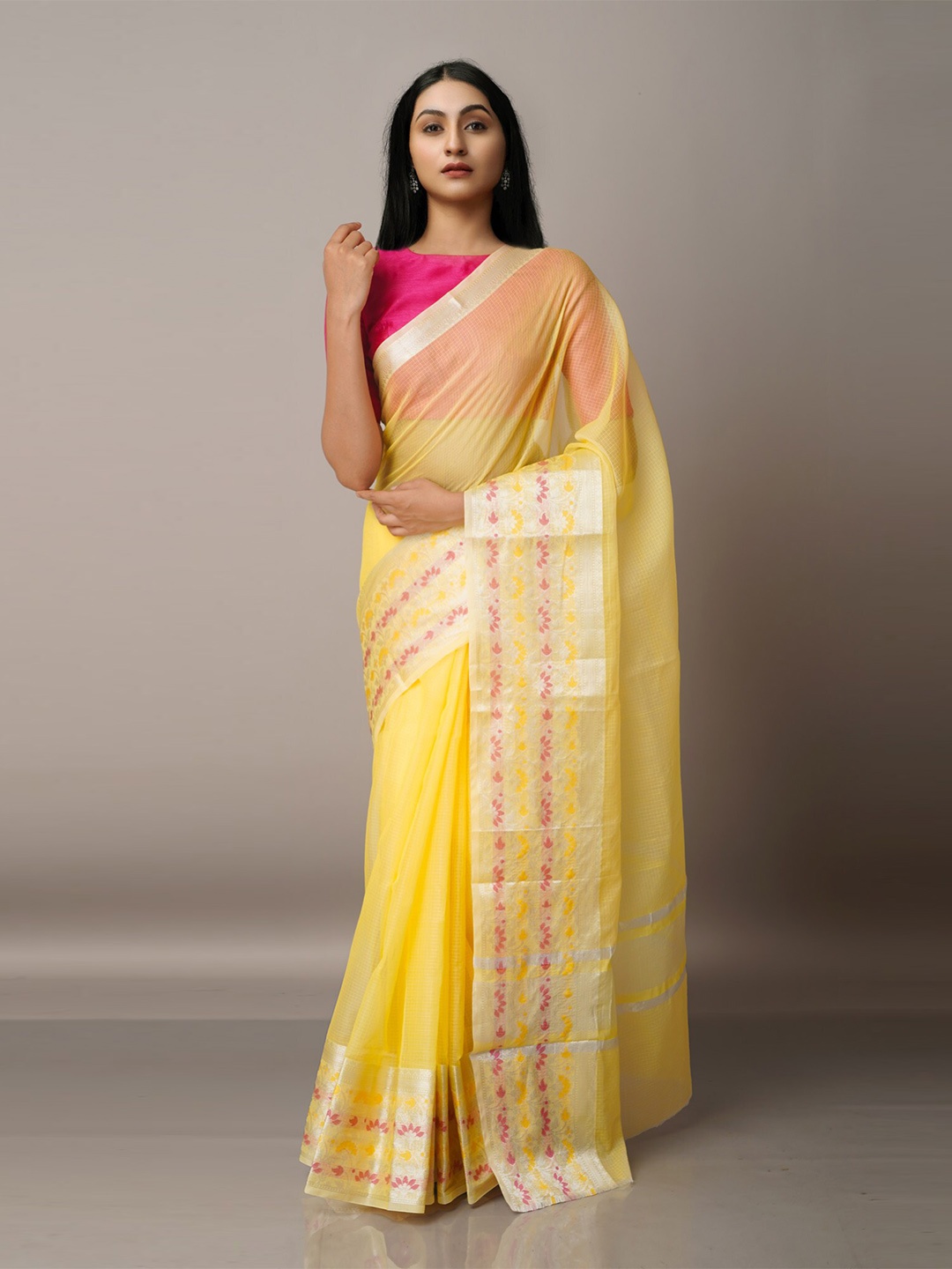 

Unnati Silks Yellow & Silver-Toned Zari Silk Blend Kota Saree