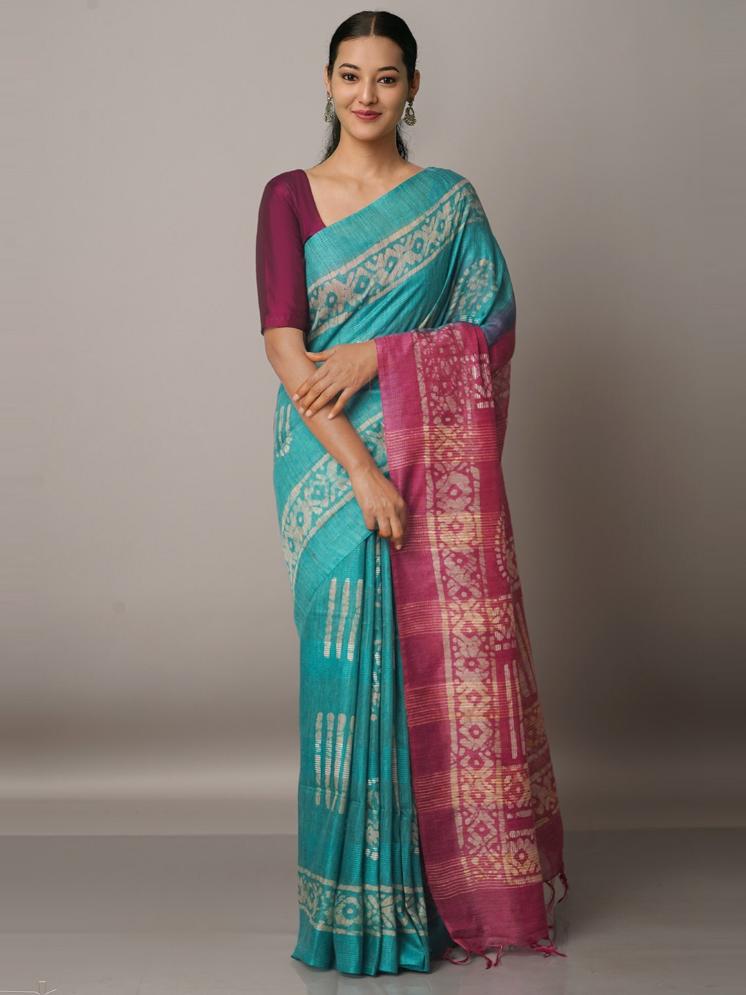 

Unnati Silks Green & Pink Batik Silk Cotton Bhagalpuri Saree