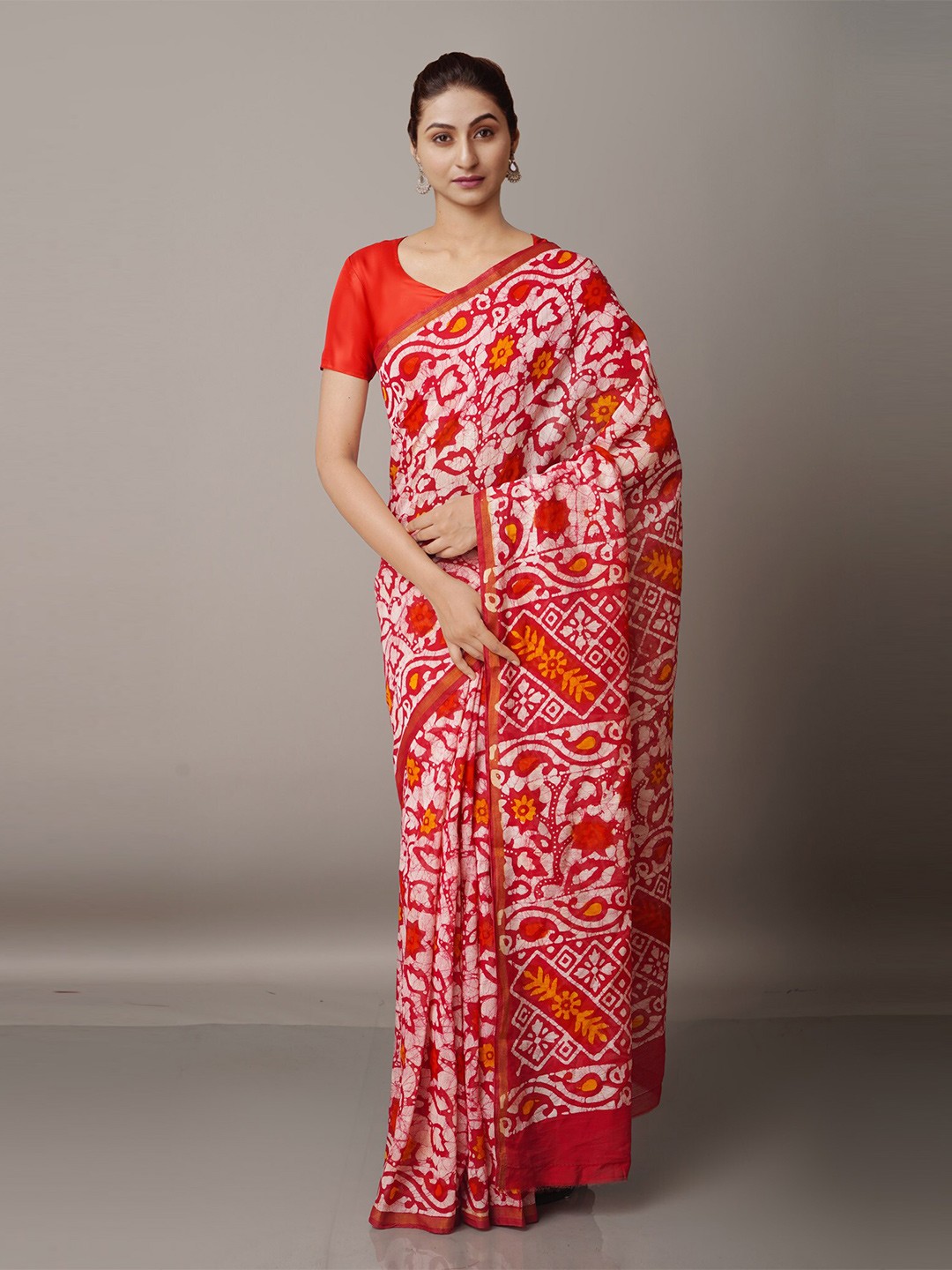 

Unnati Silks Red & Off White Batik Silk Cotton Chanderi Saree