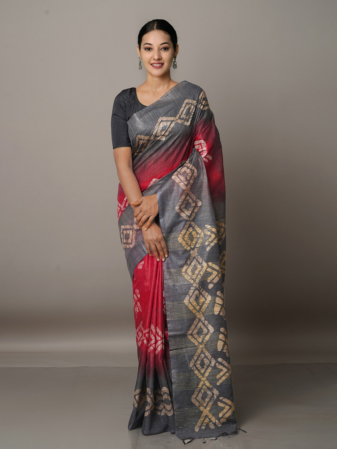 

Unnati Silks Pink & Grey Batik Silk Cotton Bhagalpuri Saree