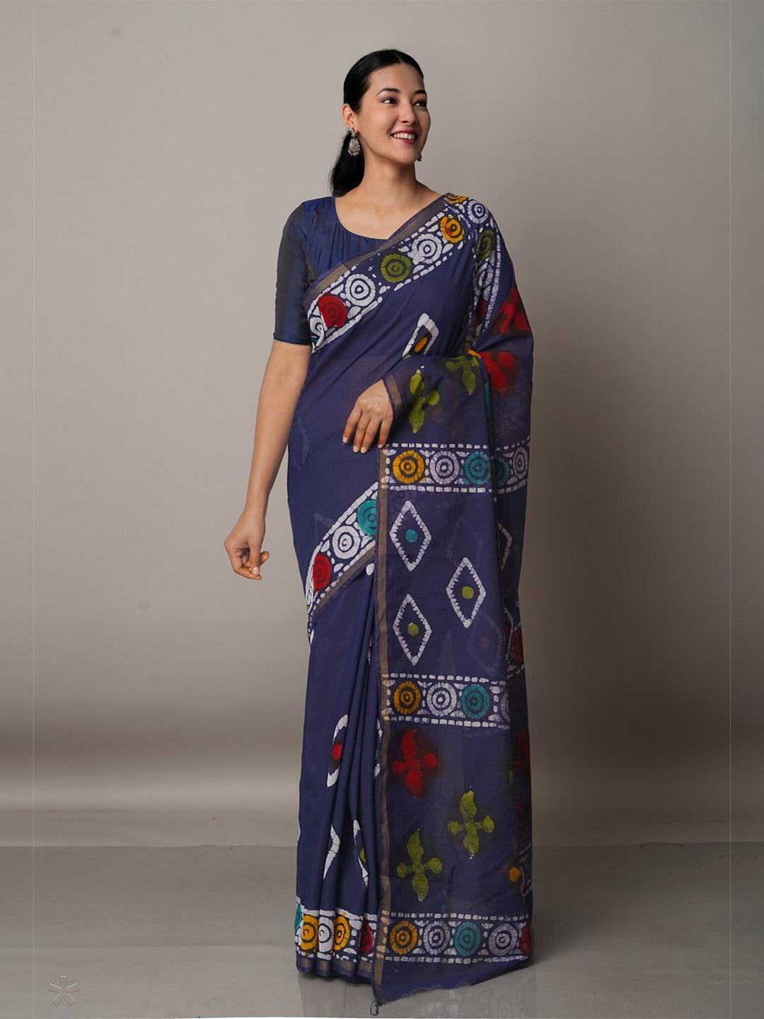 

Unnati Silks Navy Blue & White Batik Silk Cotton Chanderi Saree