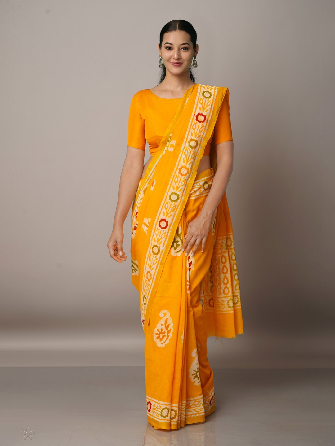 

Unnati Silks Yellow & Green Batik Zari Silk Cotton Chanderi Saree