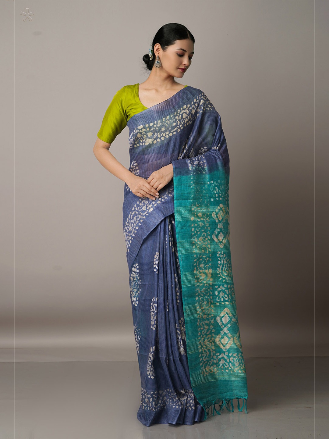 

Unnati Silks Blue & Green Batik Silk Cotton Bhagalpuri Saree