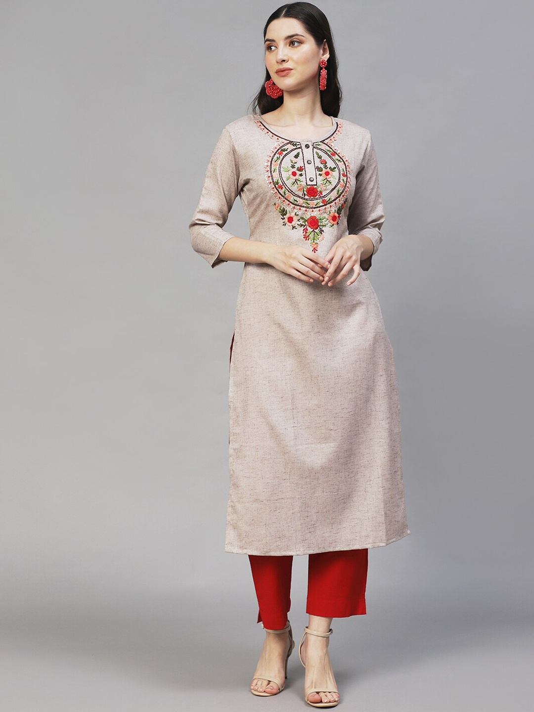 

FASHOR Women Beige Yoke Design Thread Work Cotton Kurta