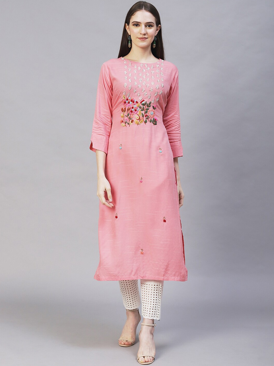 

FASHOR Women Pink Ethnic Motifs Embroidered Thread Work Kurta