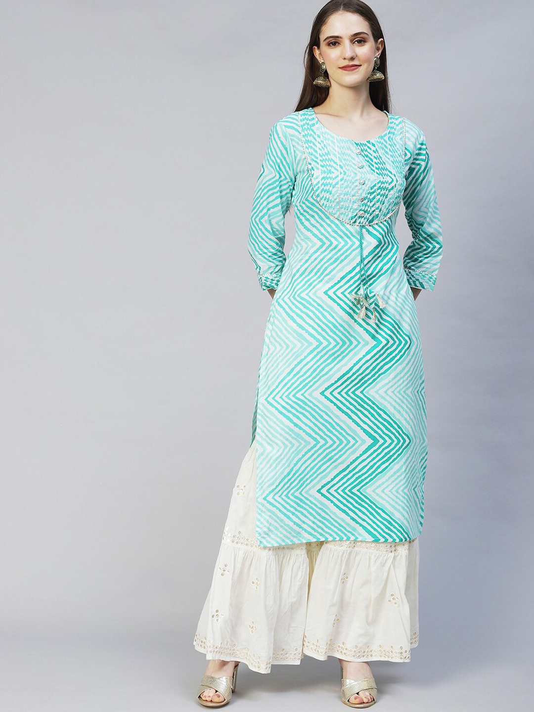 

FASHOR Women Green Striped Kurta
