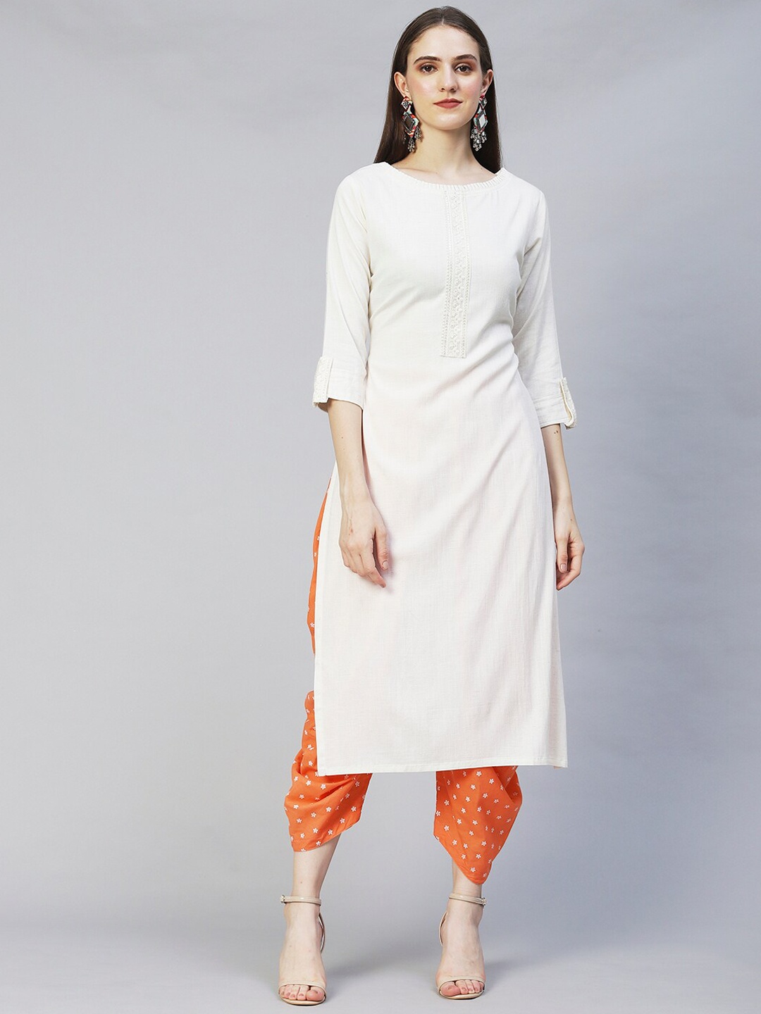 

FASHOR Women Off White Thread Work Kurta