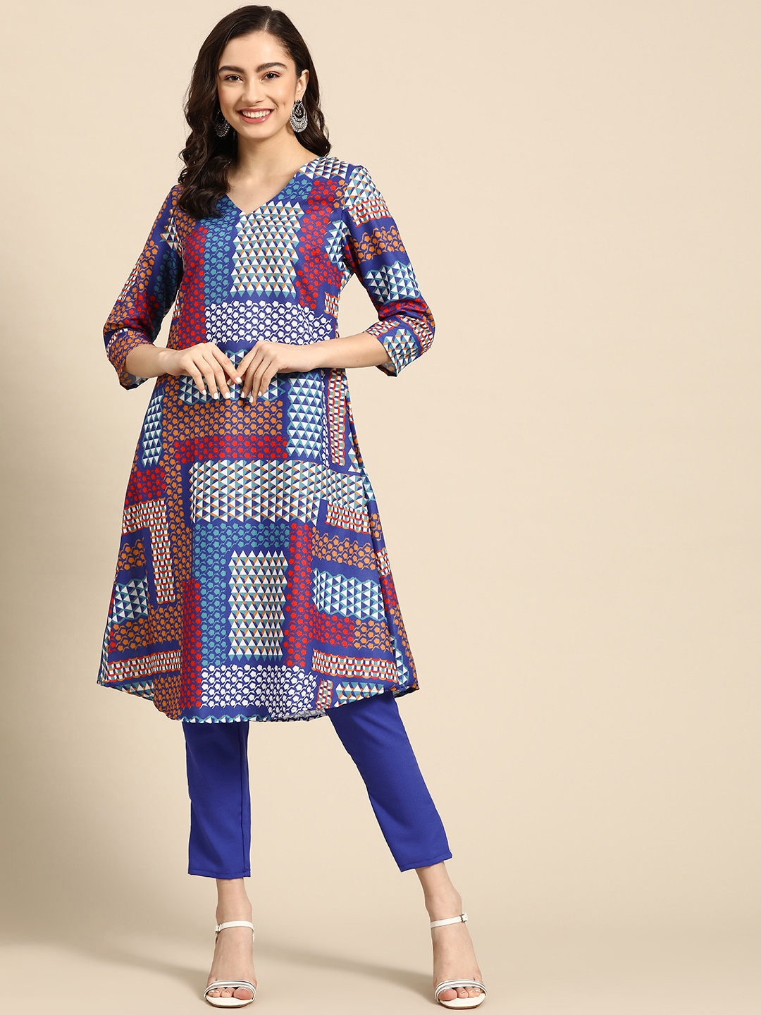 

Sangria Women Navy Blue & White Printed A-Line Kurta with Trousers