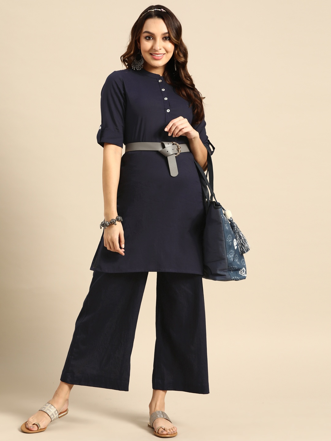 

Sangria Women Solid Pure Cotton Kurta with Palazzos, Navy blue
