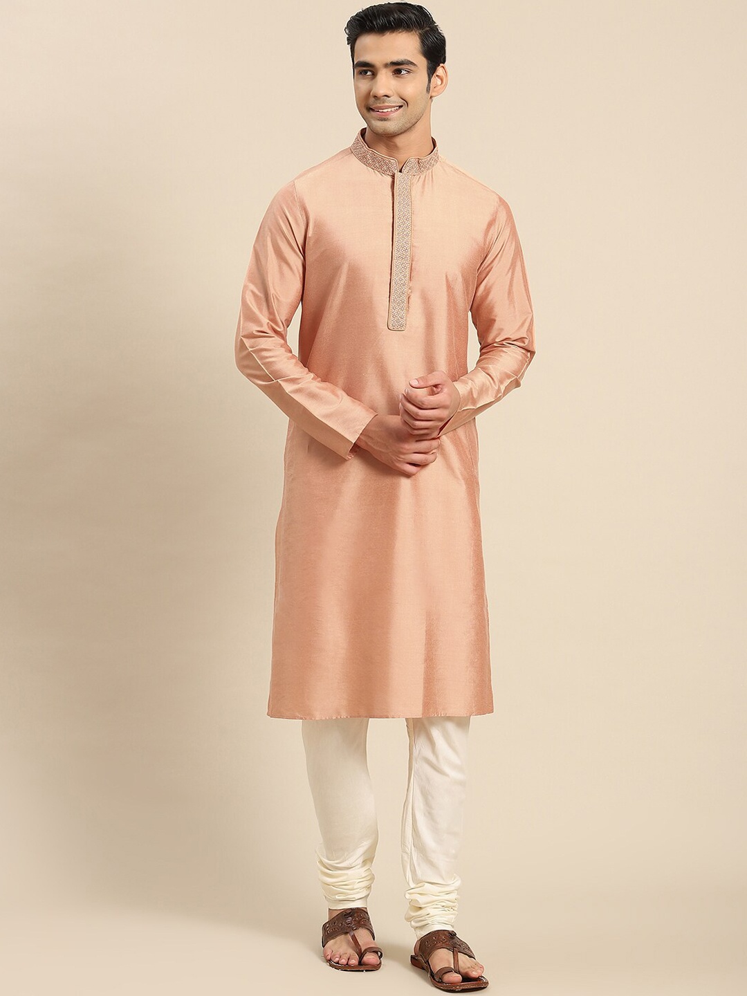

KISAH Men Peach-Coloured Thread Work Kurta