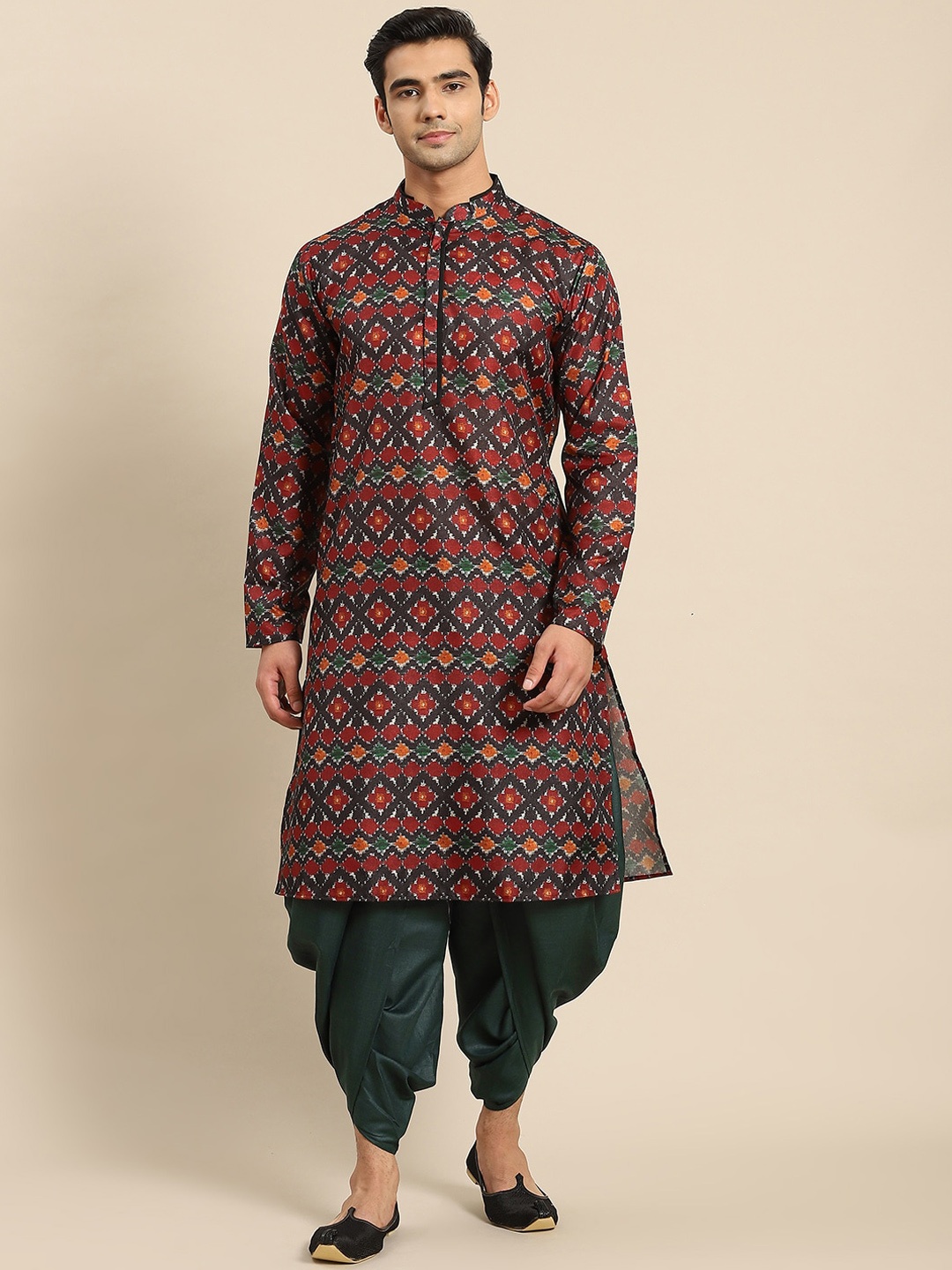 

KISAH Men Brown Ethnic Motifs Printed Kurta