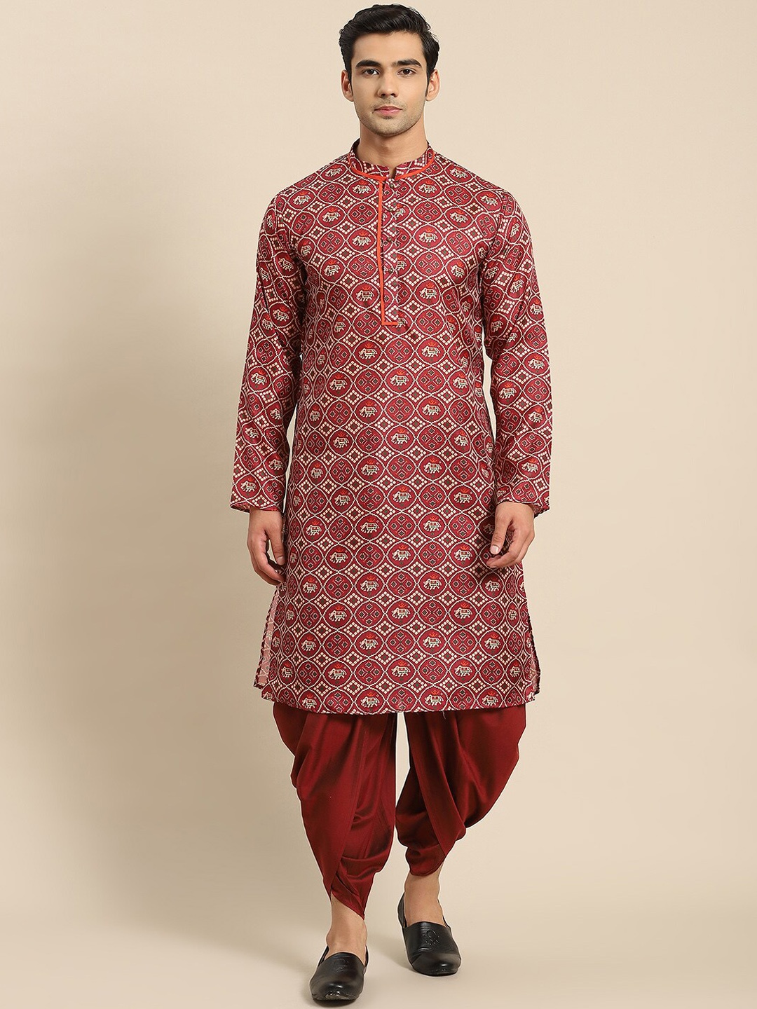 

KISAH Men Maroon Ethnic Motifs Printed Cotton Kurta