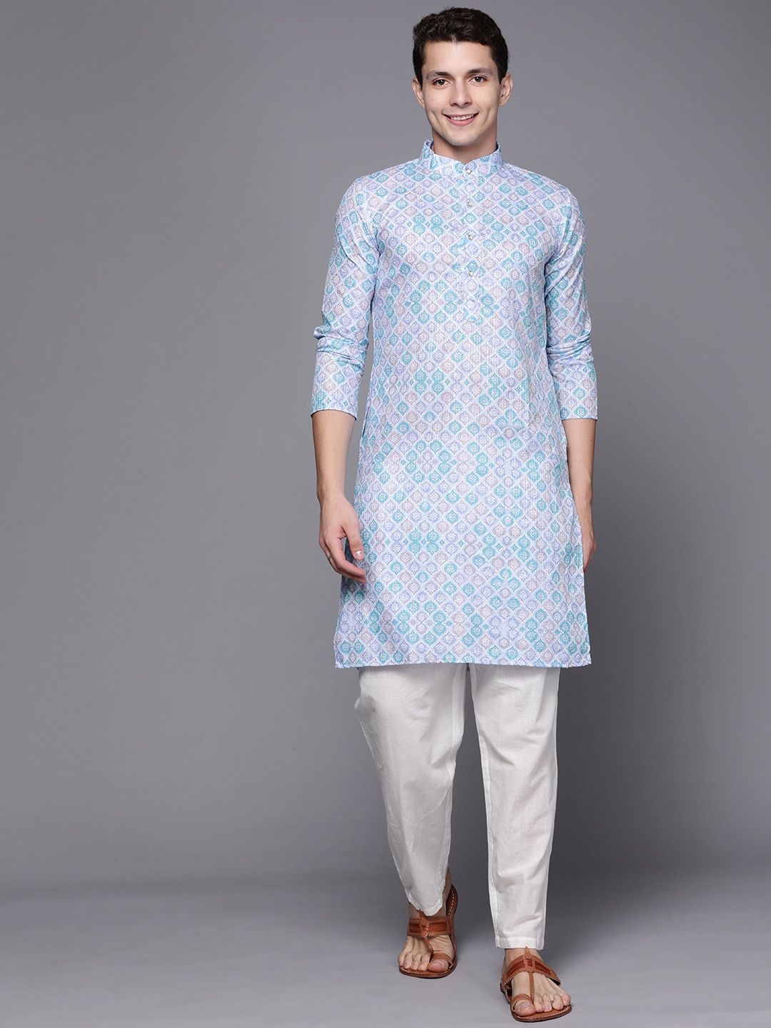 

Indo Era Men White & Blue Ethnic Motifs Printed Kurta