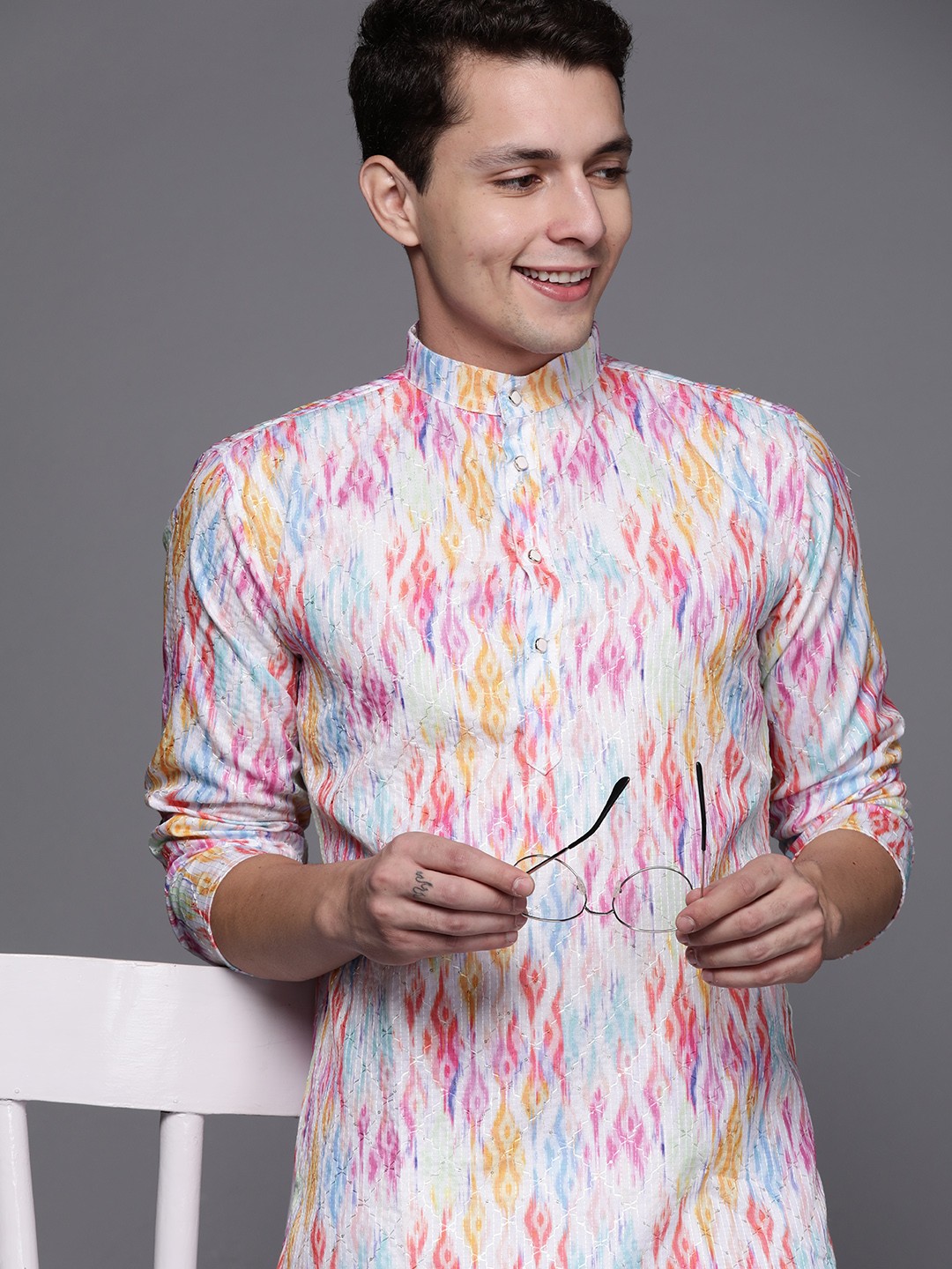 

Indo Era Men Multicoloured Ethnic Motifs Printed Kurta, Multi