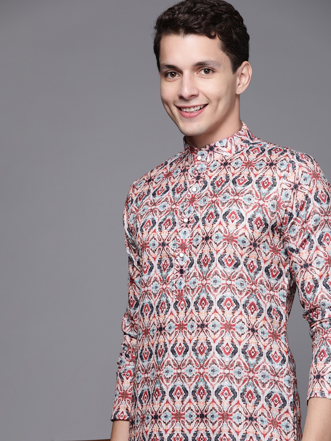 

Indo Era Men Multicoloured Ethnic Motifs Printed Kurta, Multi