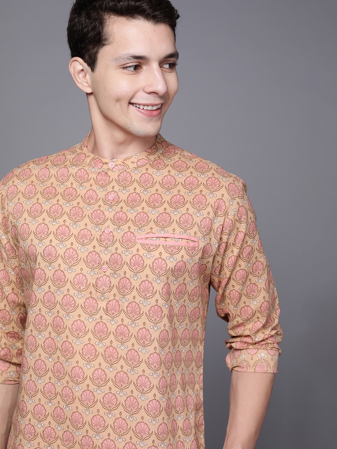 

Indo Era Men Ethnic Motifs Printed Indie Prints Kurta, Beige