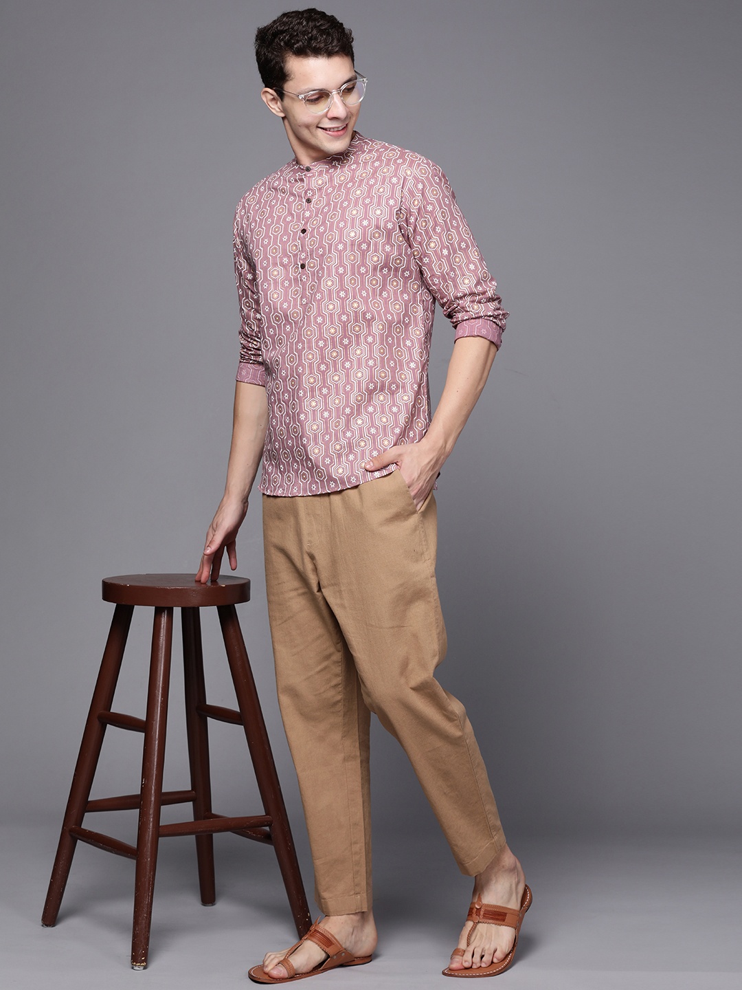 

Indo Era Men Lavender & Beige Cotton Block Print Kurta