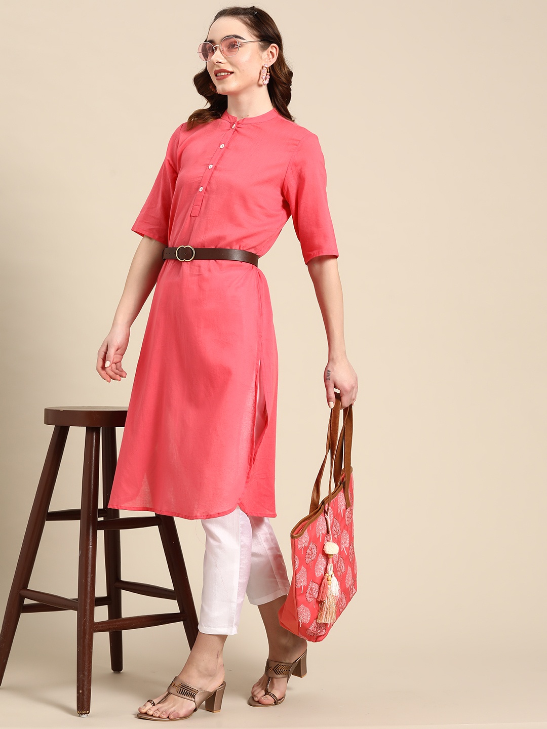 

Sangria Pure Cotton Mandarin Collar Straight Kurta, Pink