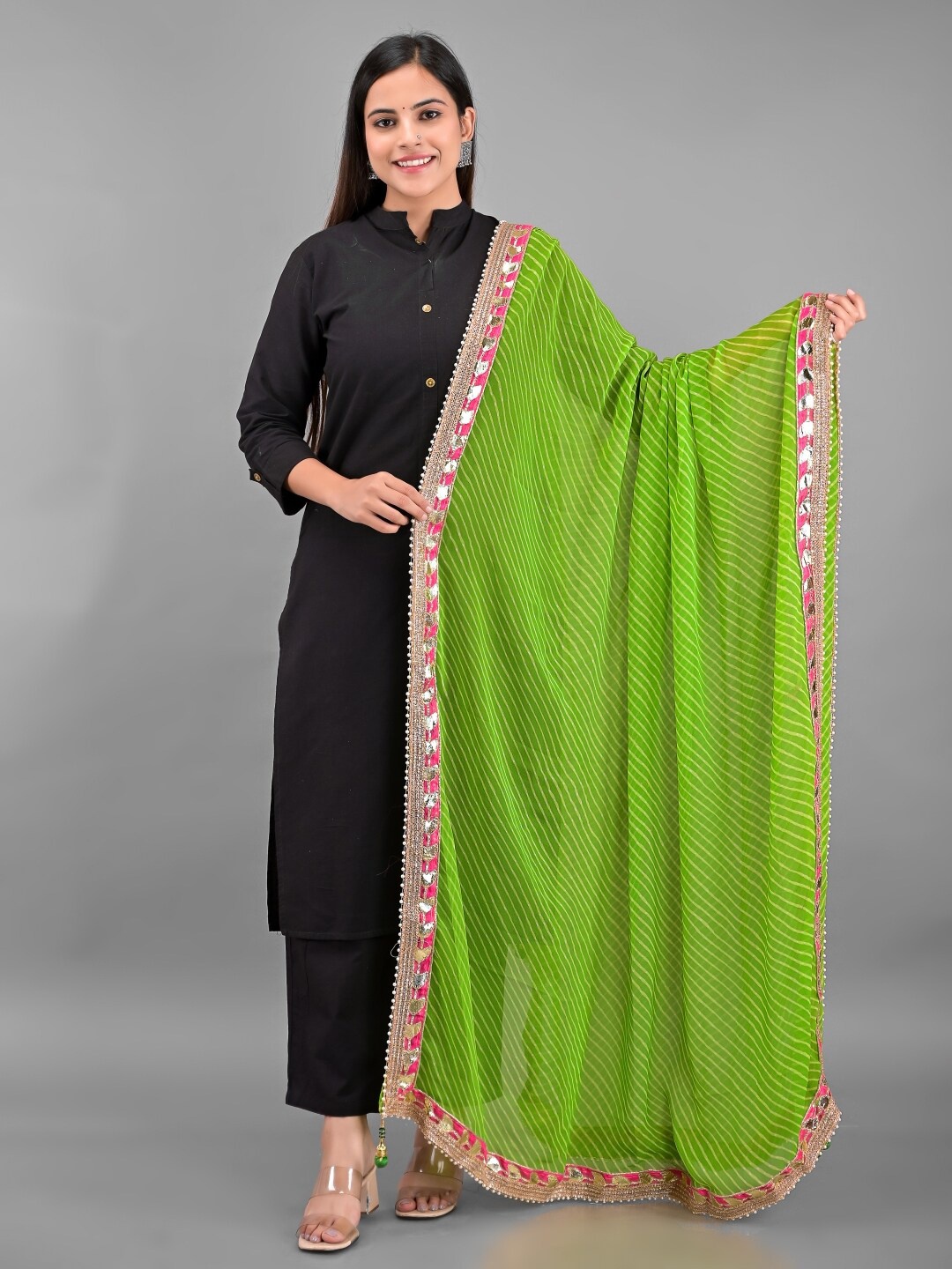 

Apratim Green & Gold-Toned Striped Leheriya Dupatta with Gotta Patti