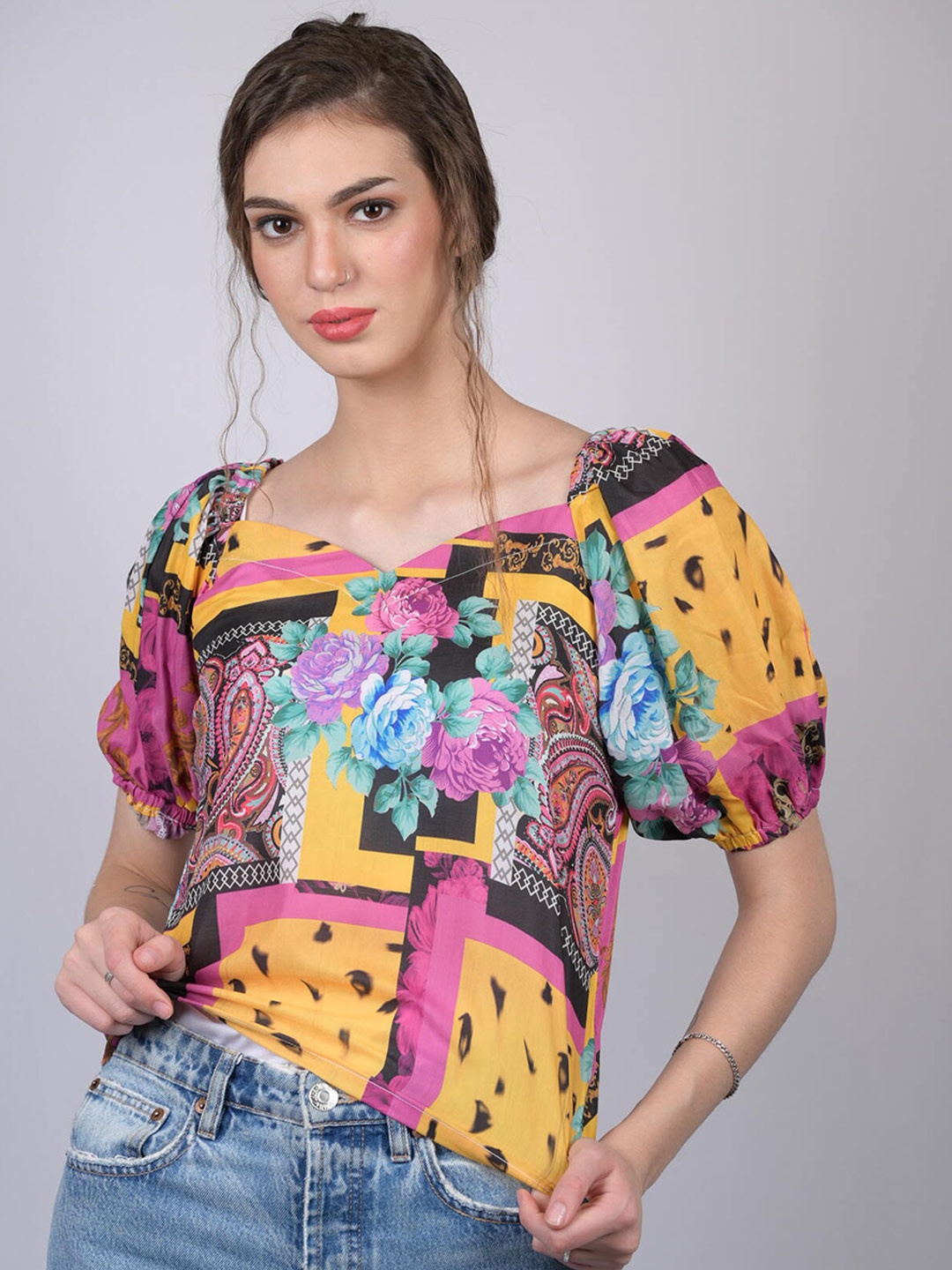 

OWO THE LABEL Mustard Yellow & Purple Floral Print Sweetheart Neck Top