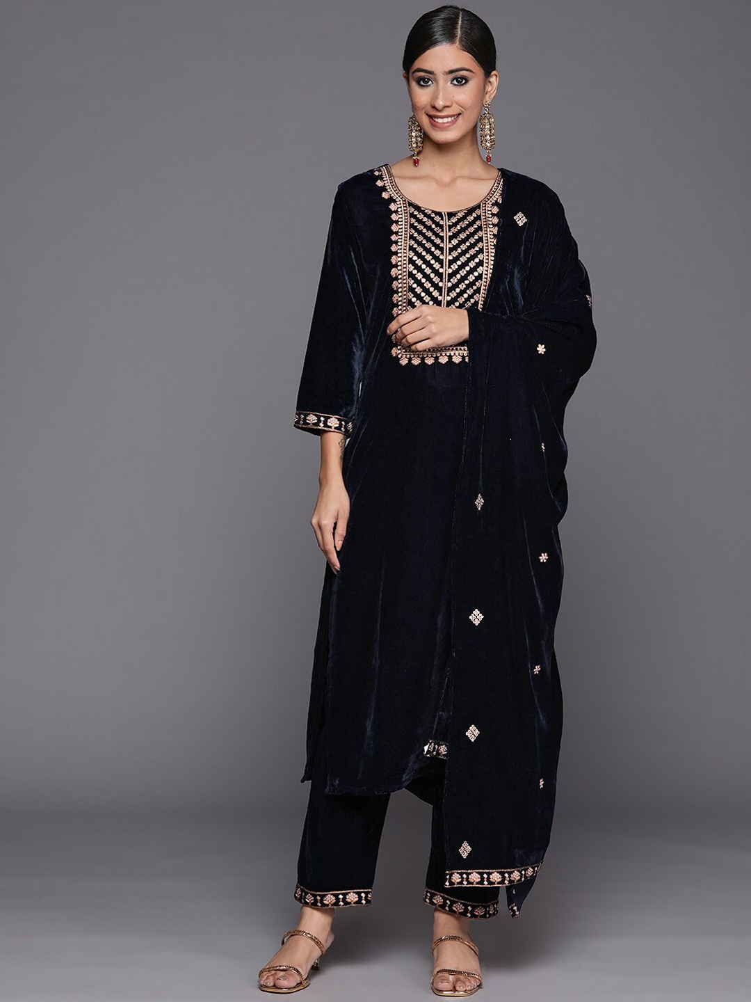 

Varanga Women Winter Velvet Embroidered Kurta with Trousers & With Dupatta, Navy blue