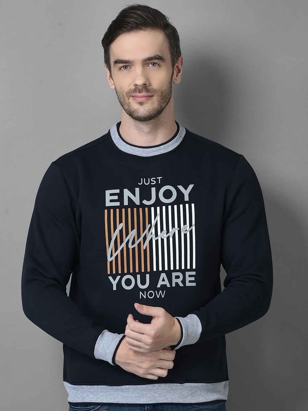 

Canary London Men Navy Blue Printed Cotton Sweatshirt