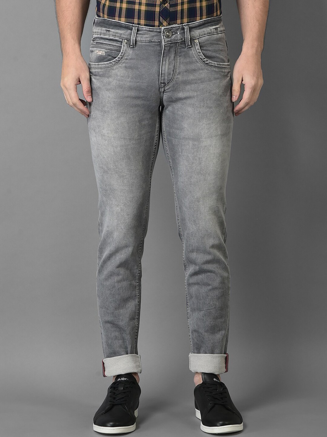 

Canary London Men Grey Low-Rise Clean Look Heavy Fade Printed Stretchable Jeans