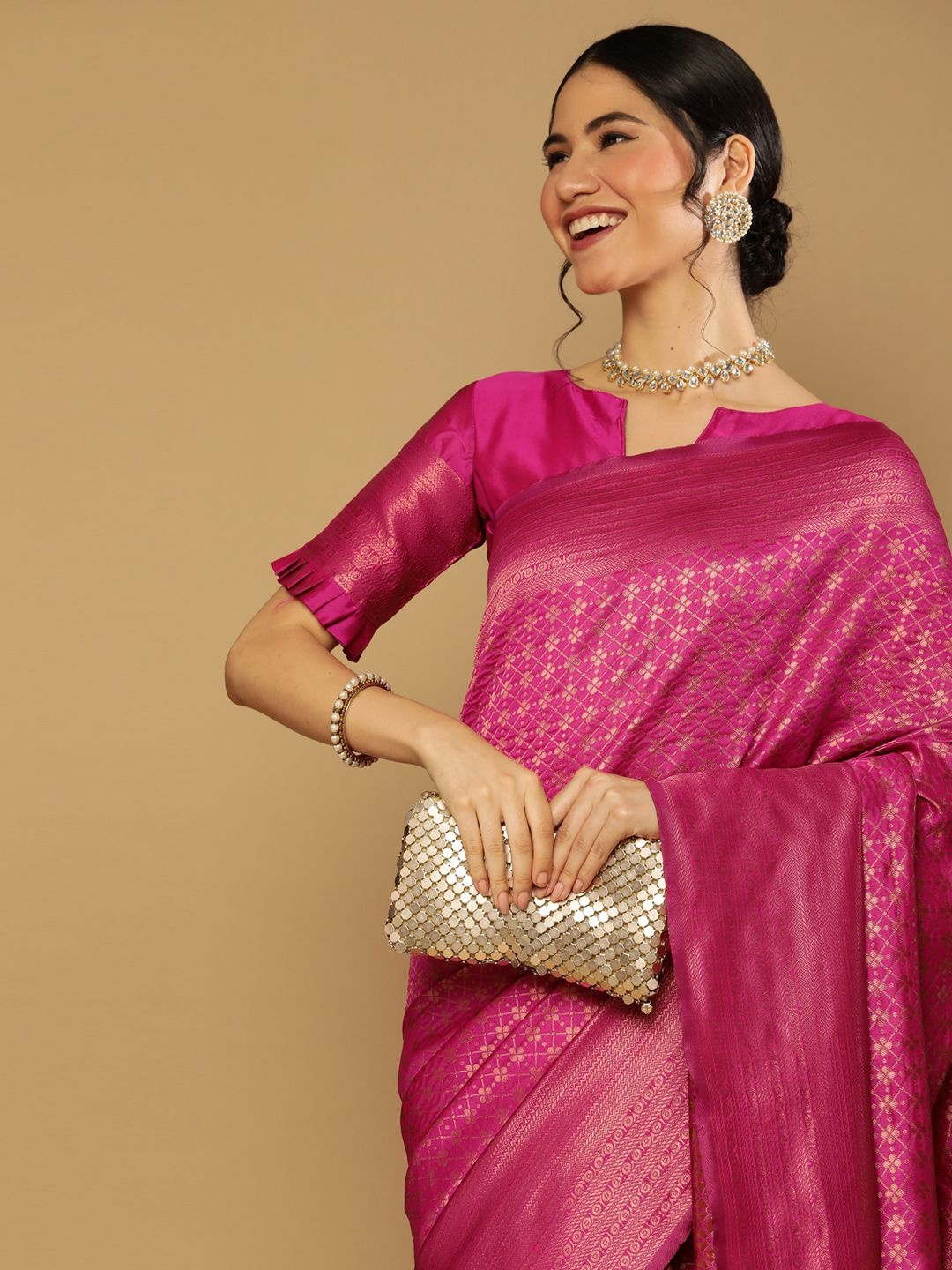 

Satrani Pink & Gold-Toned Woven Design Zari Art Silk Banarasi Saree