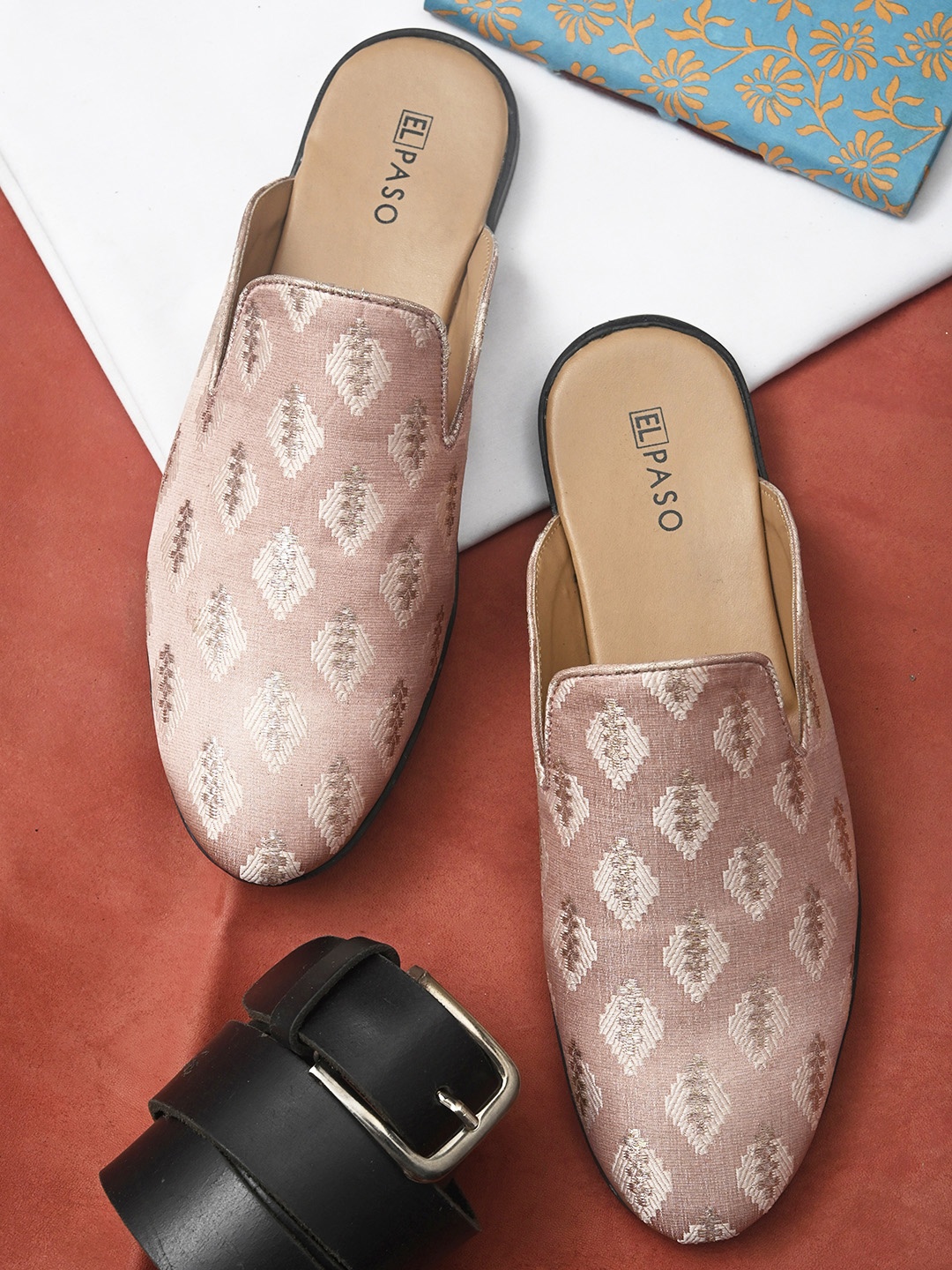 

El Paso Men Pink Printed Mules