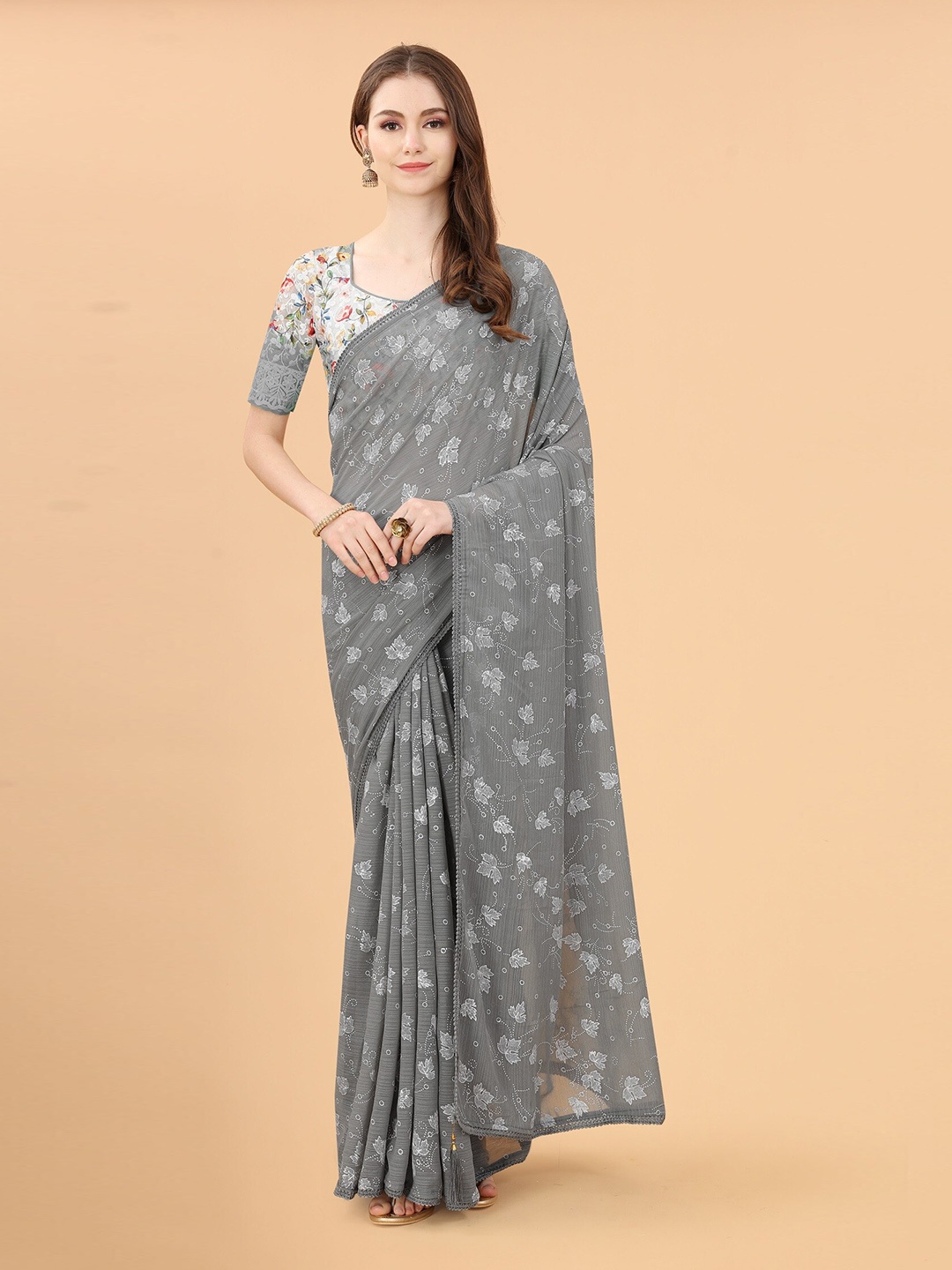 

Mitera Grey & White Floral Pure Linen Saree