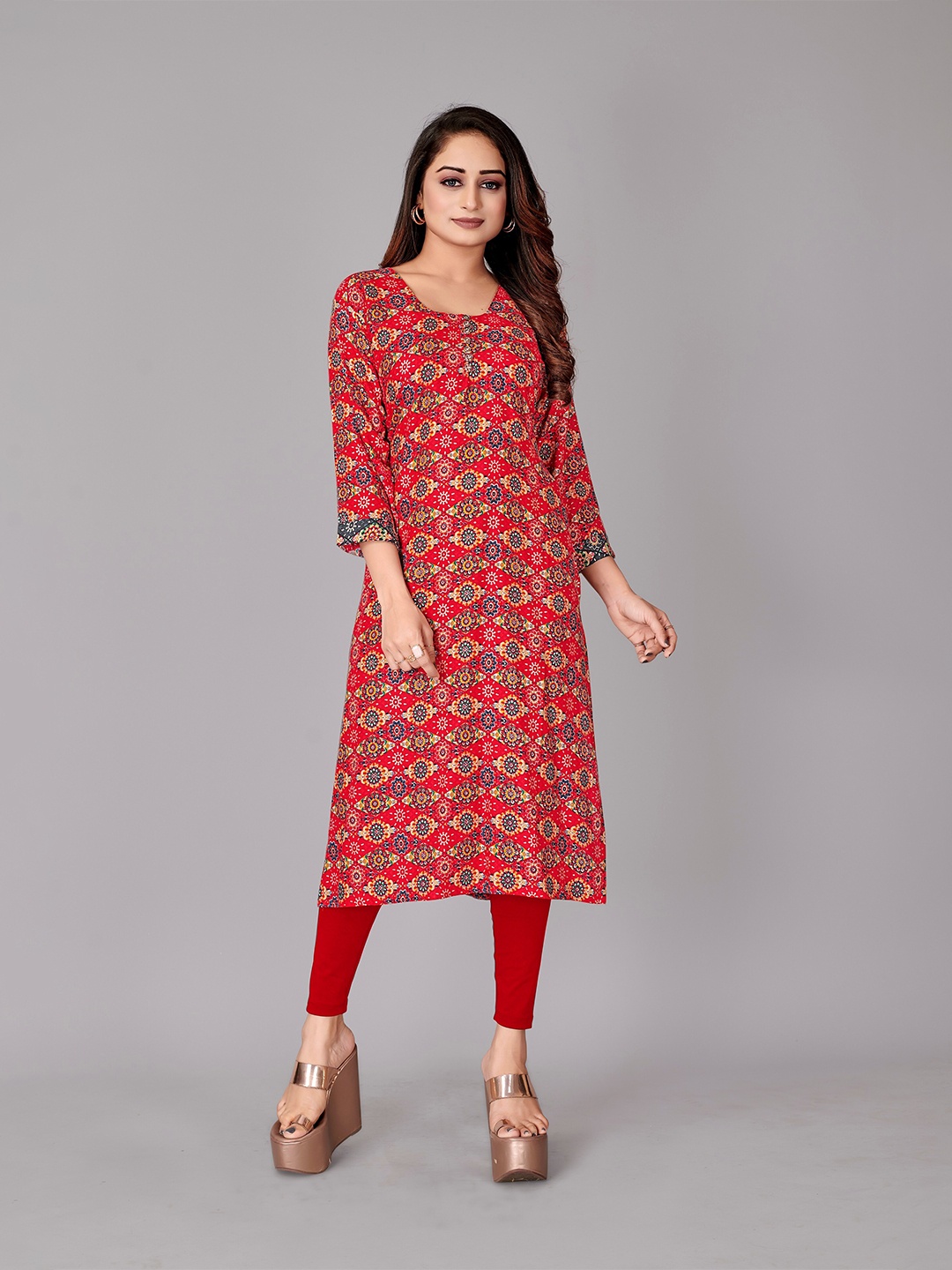

Fashion FRICKS Women Red & Green Ethnic Motifs Printed Kurta