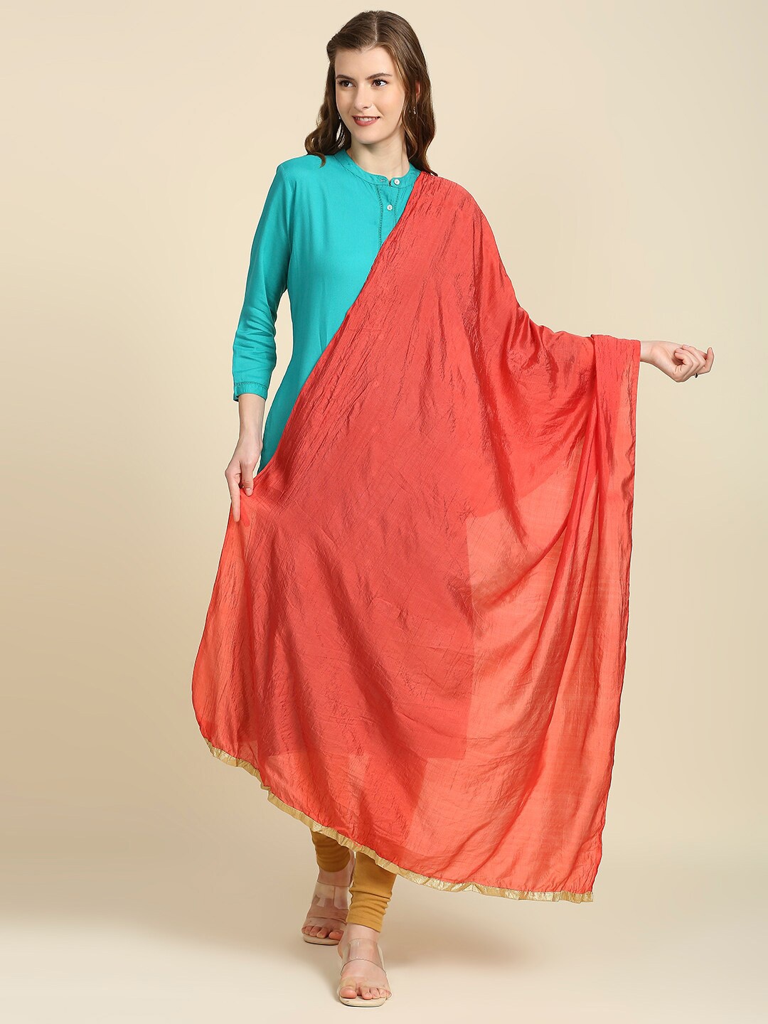

Dupatta Bazaar Coral & Gold-Toned Solid Dupatta