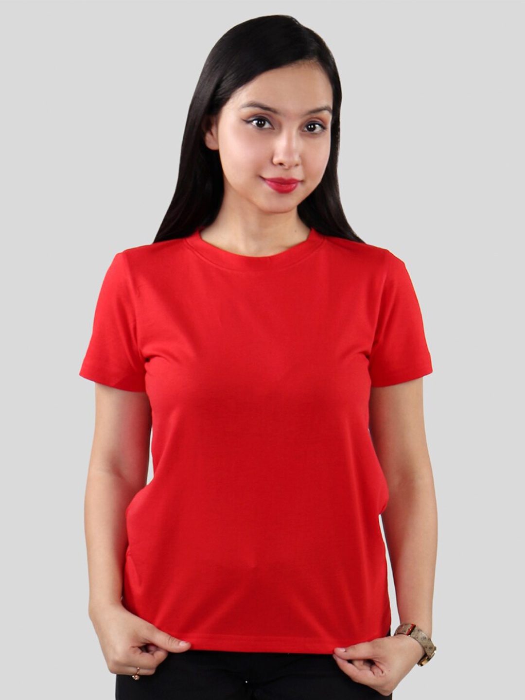 

The Label Bar Women Red Round Neck Cotton T-shirt