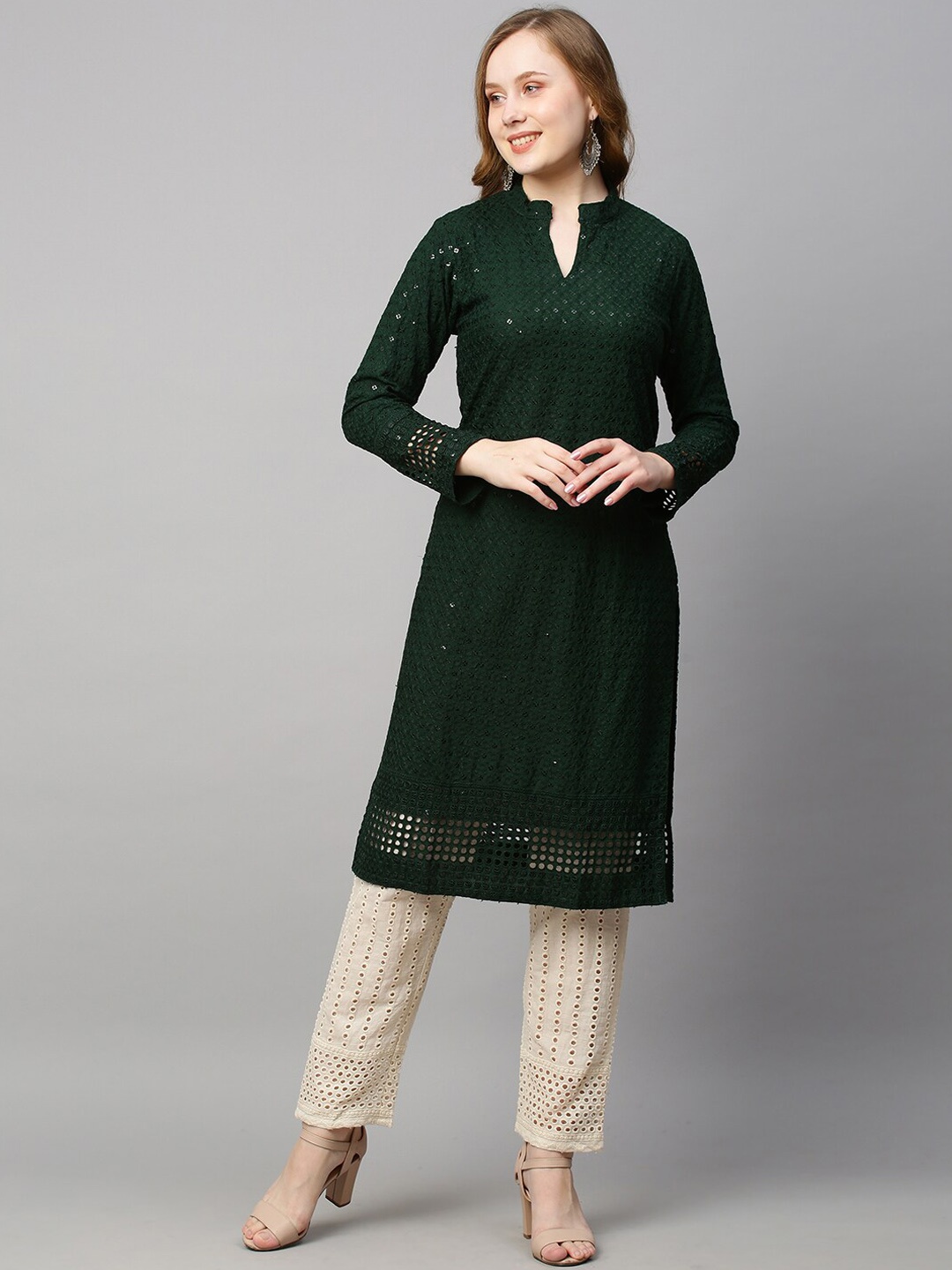 

POONAM DESIGNER Women Green Embroidered Chikankari Kurta with Trousers