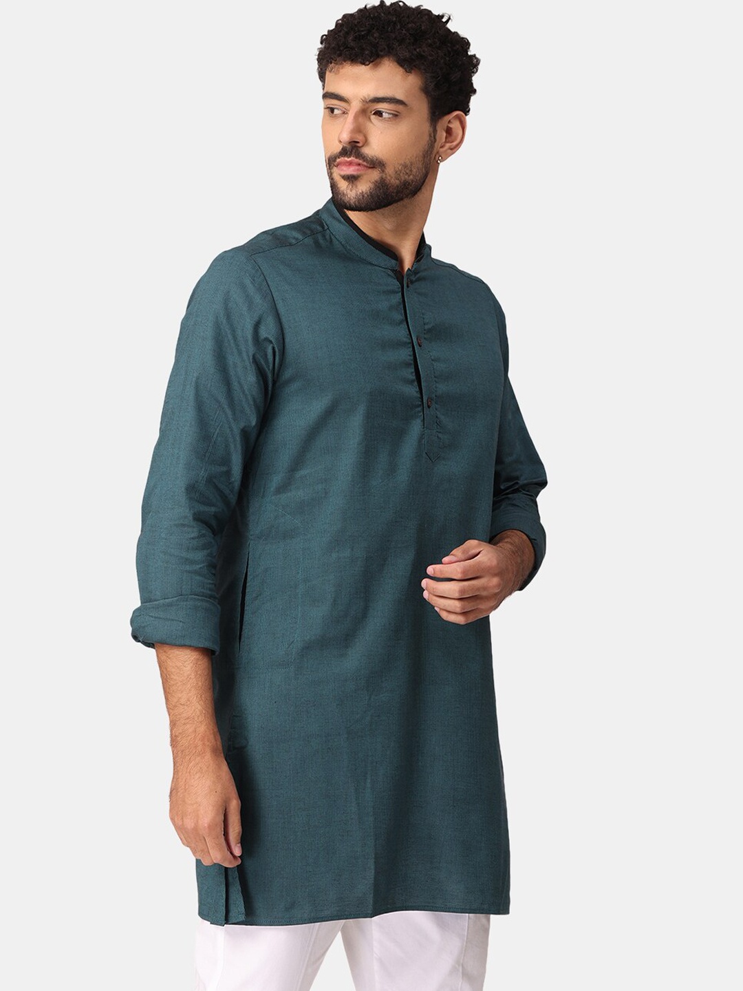 

NIRVAAN Men Green Striped Woven Design Cotton Kurta
