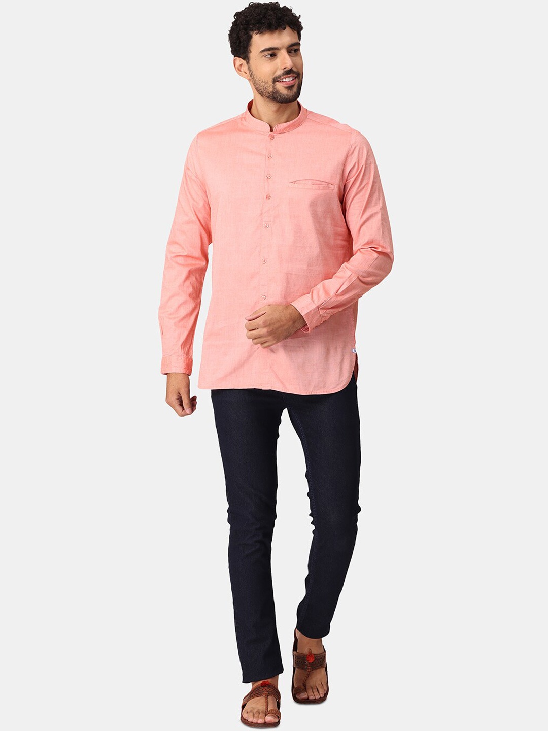 

NIRVAAN Men Peach-Coloured Solid Cotton Kurta