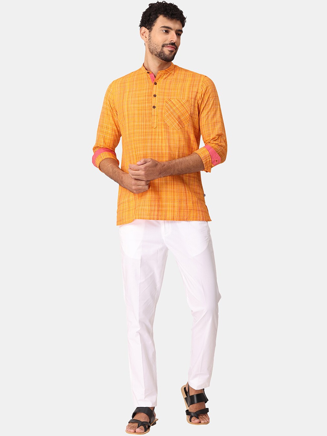 

NIRVAAN Men Mustard Yellow Checked Woven Design Cotton Kurta
