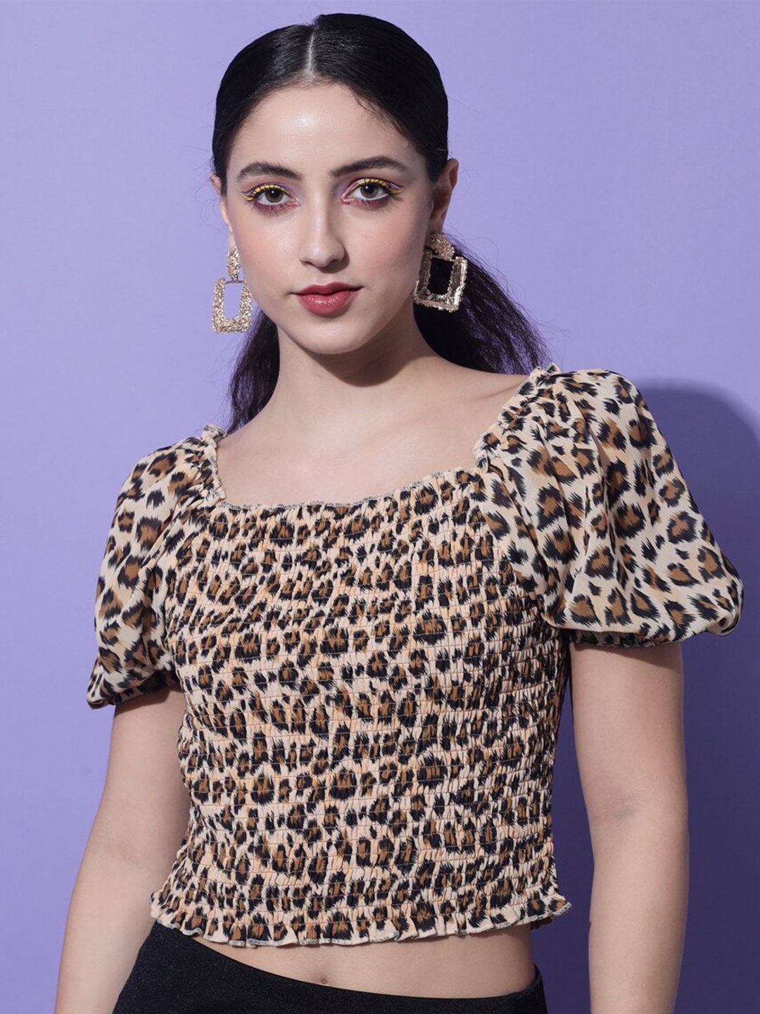 

Slenor Cream-Coloured & Black Animal Printed Crop Top