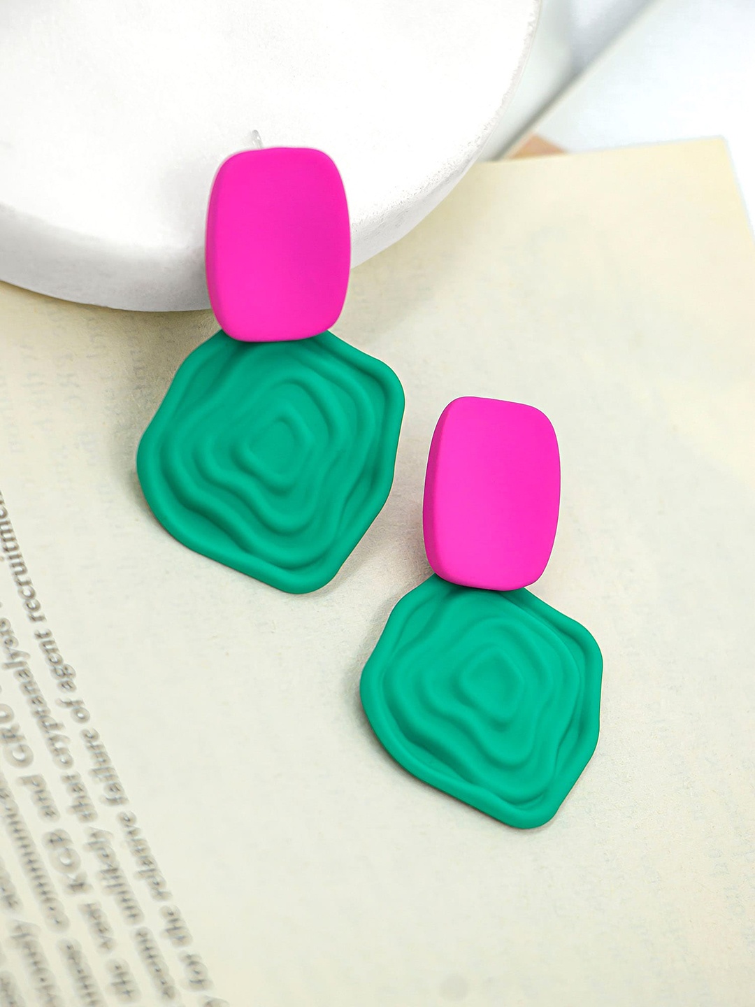 

Bellofox Green And Pink Contemporary Drop Earrings