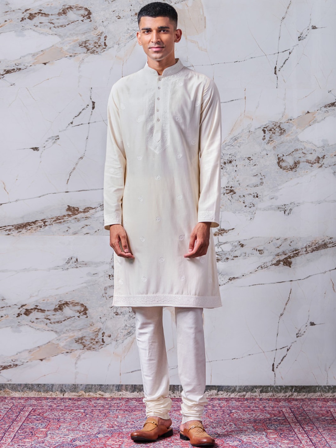 Tasva Men Off White Embroidered Kurta with Churidar