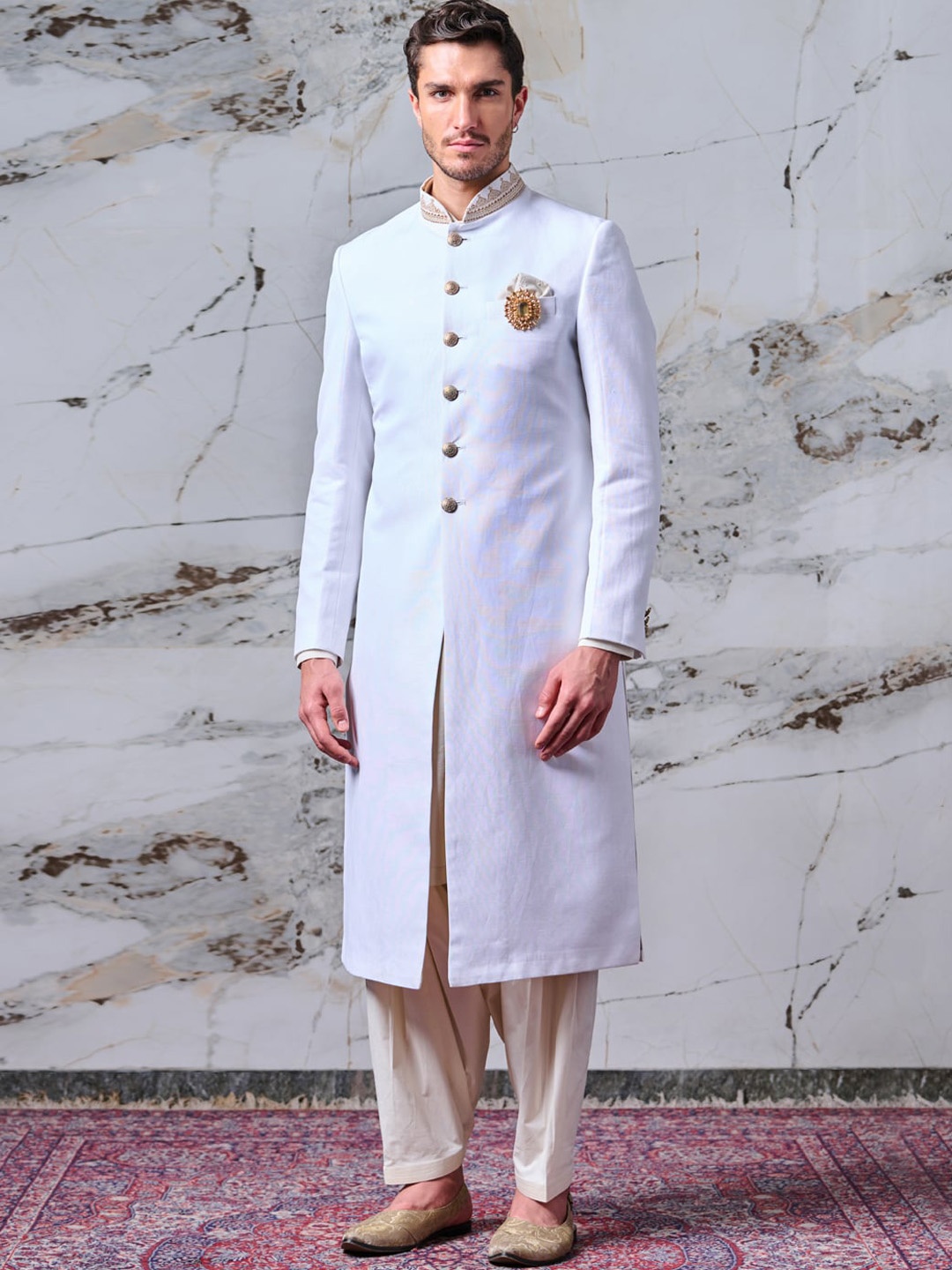 

Tasva Men Off White Solid Linen Sherwani