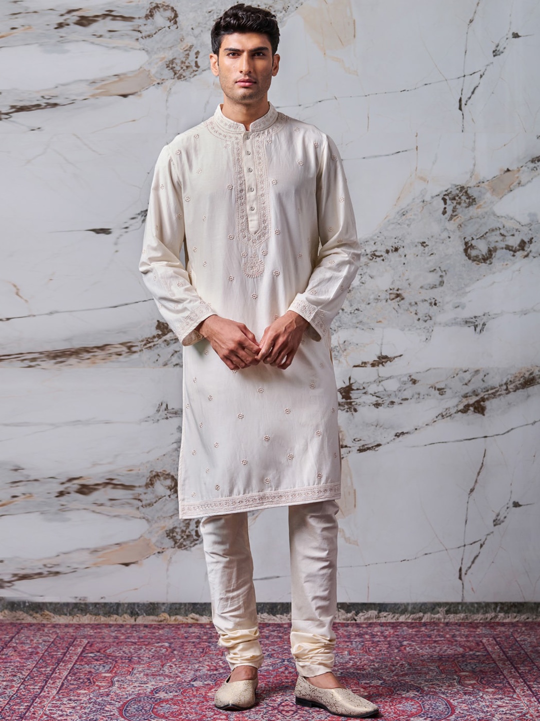 

Tasva Men Off White Ethnic Motifs Embroidered Kurta with Churidar