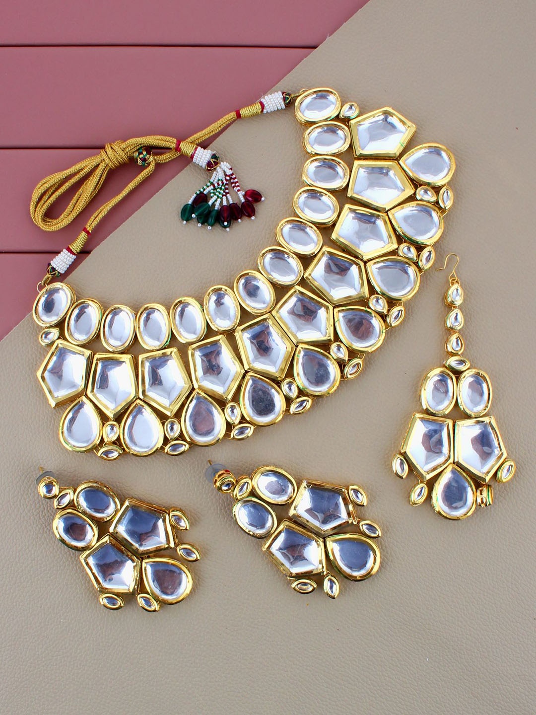 

LUCKY JEWELLERY 18K Gold-Plated White Kundan Stone-Studded Jewellery Set