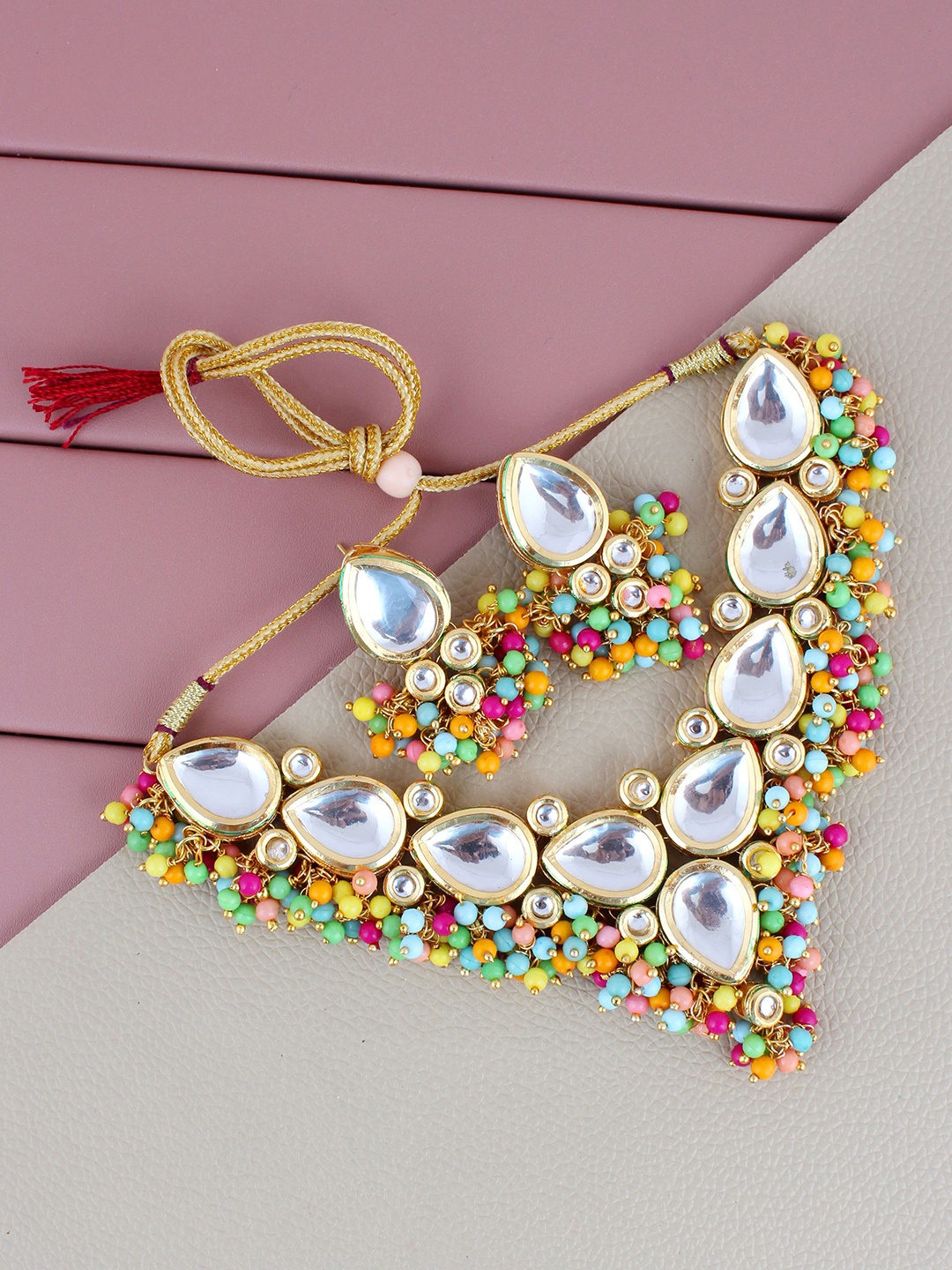 

LUCKY JEWELLERY White 18K Gold Plated Kundan Studded & Beaded Jewellery Set