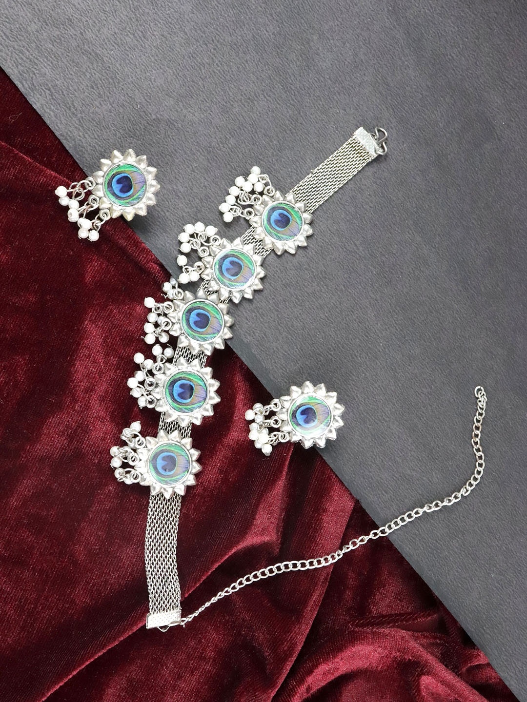 

Krelin Silver-Toned Oxidised Brass-Plated Beaded Jewellery Set