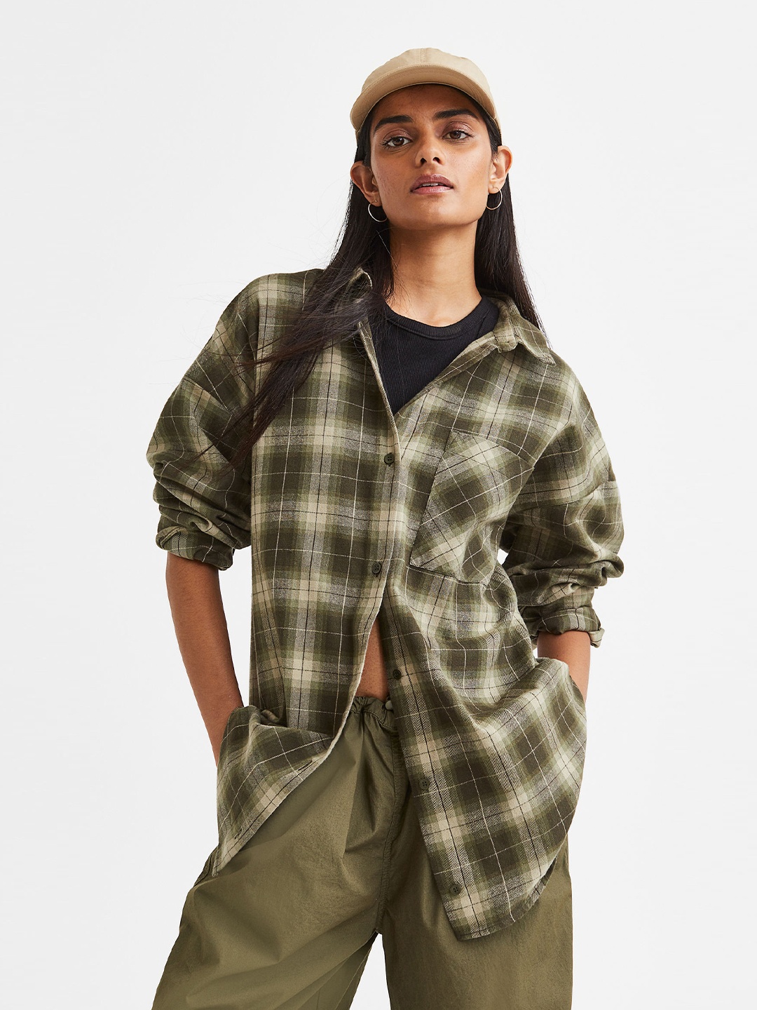 

H&M Women Green & off-White Oversized Tartan Checked Casual Shacket
